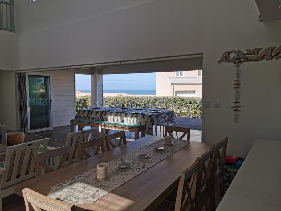 Beautiful Cottage Fantastic Beach オイスター・ベイ エクステリア 写真