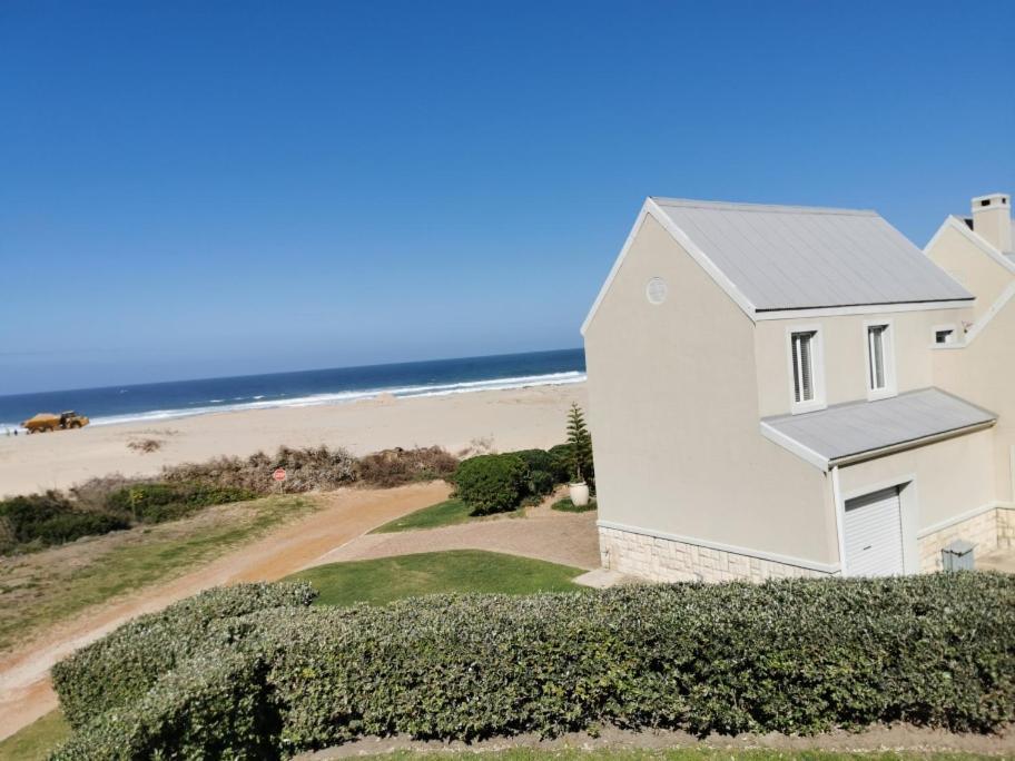 Beautiful Cottage Fantastic Beach オイスター・ベイ エクステリア 写真