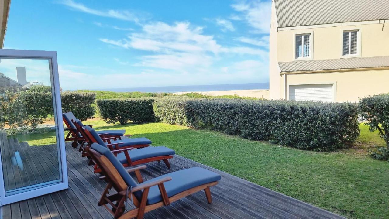 Beautiful Cottage Fantastic Beach オイスター・ベイ エクステリア 写真